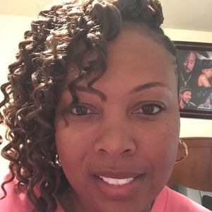 Meet your Posher, Vicky