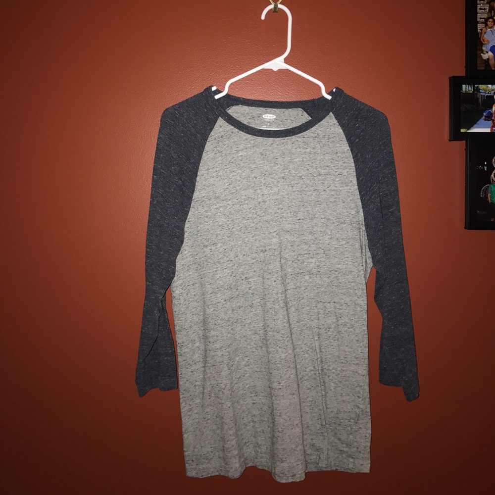 Baseball tee