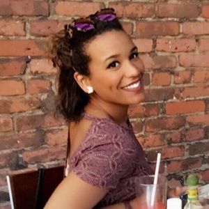 Meet your Posher, Alexandra