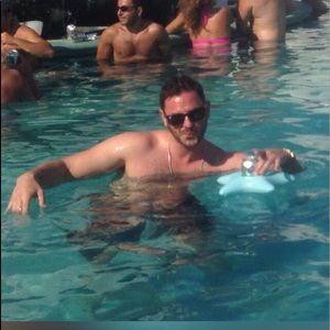 Meet your Posher, Ryan