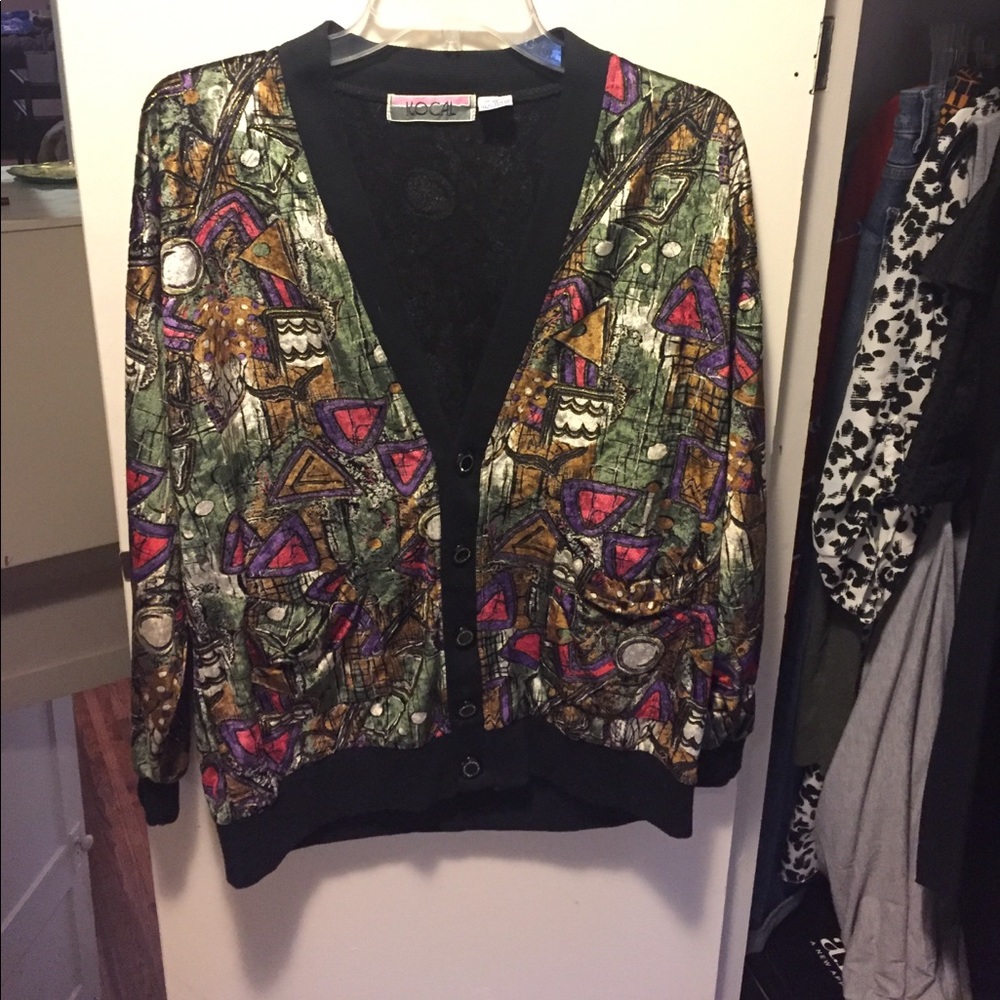 Vintage velvet patterned cardigan.