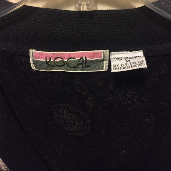 Vintage velvet patterned cardigan. - Picture 2 of 6