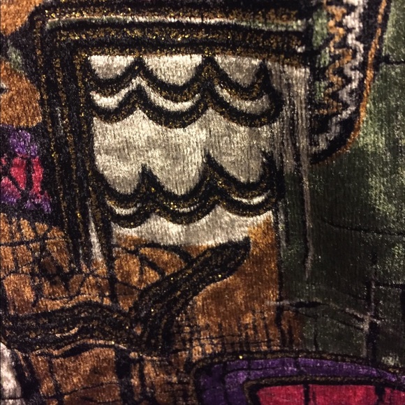 Vintage velvet patterned cardigan. - Picture 3 of 6