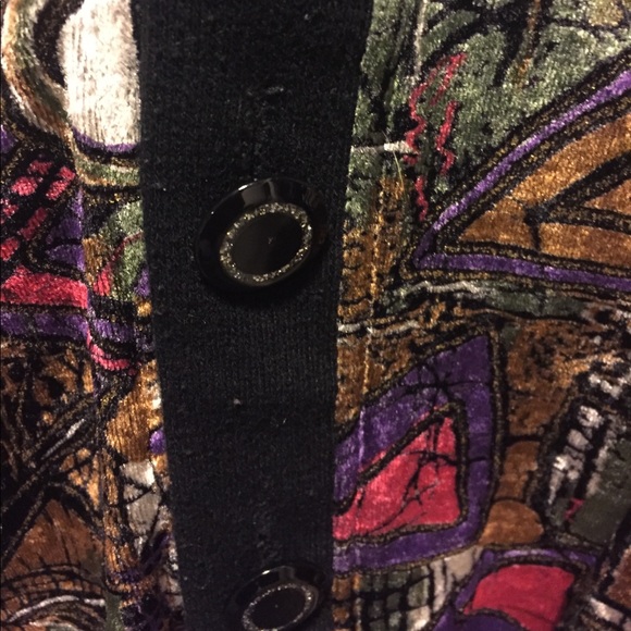 Vintage velvet patterned cardigan. - Picture 5 of 6