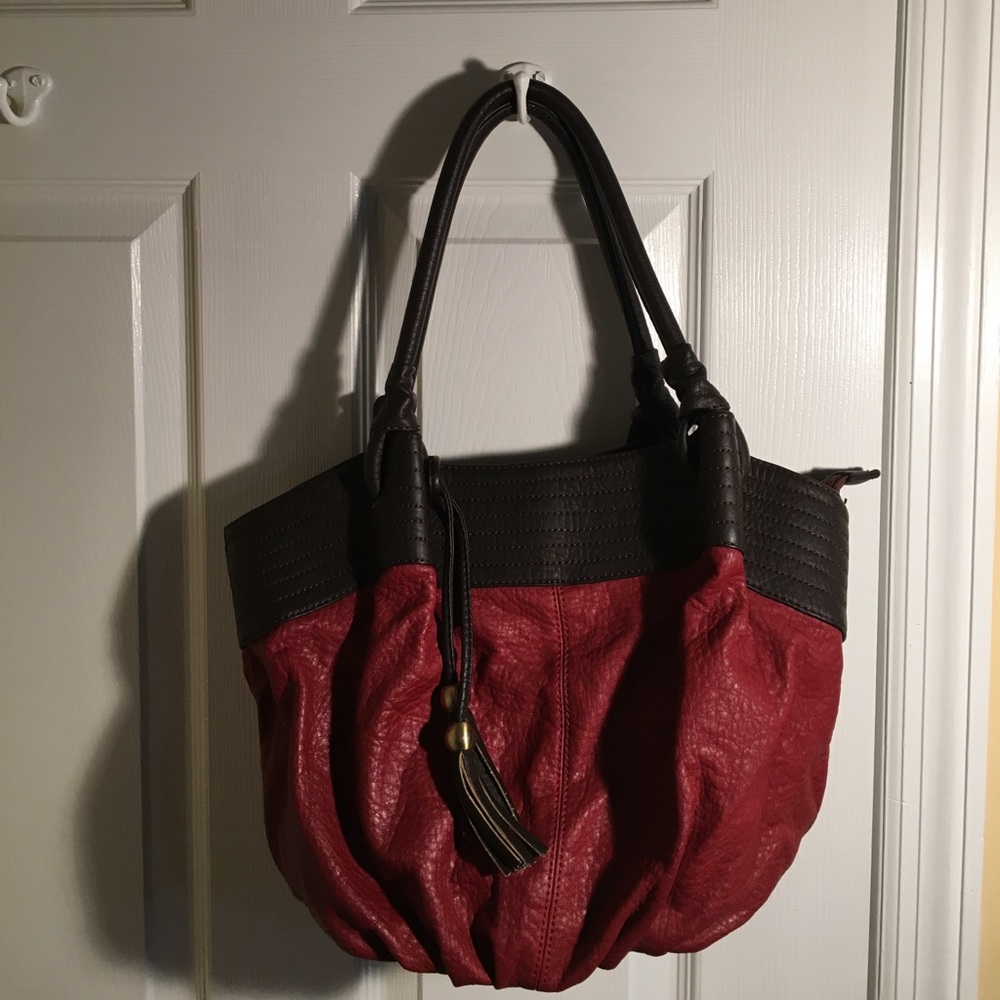 Leatherette handbag