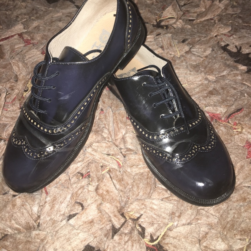 Boys dress shoe