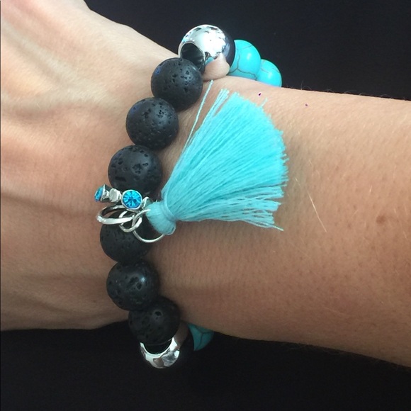 Trendy Tassel Blue Howlite Diffuser Bracelet - Picture 3 of 5