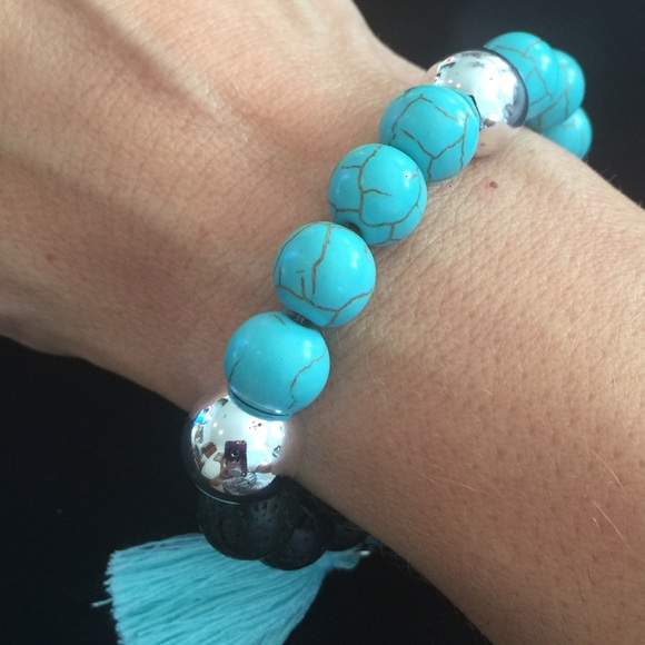 Trendy Tassel Blue Howlite Diffuser Bracelet - Picture 5 of 5