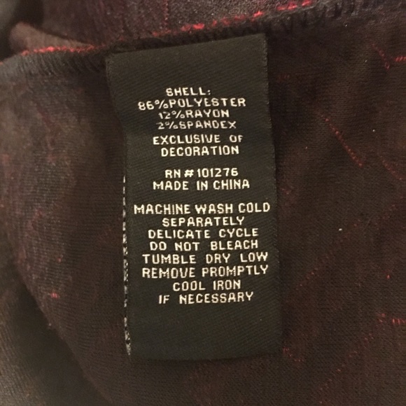 ECI-A-line Burgundy Black Zig-Zag Dress - Picture 4 of 4