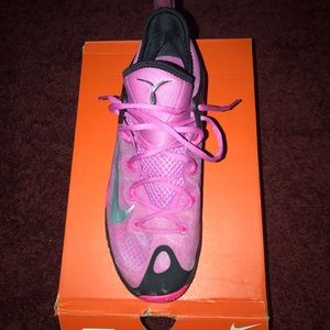 Nike shoes size 11