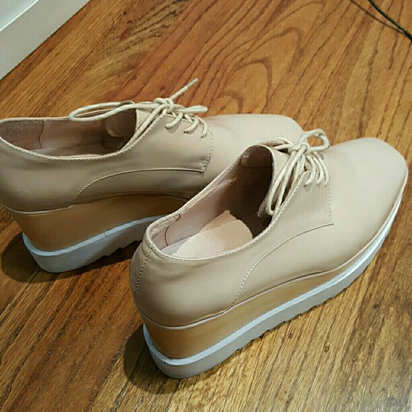 Beige platform shoes - Picture 3 of 4