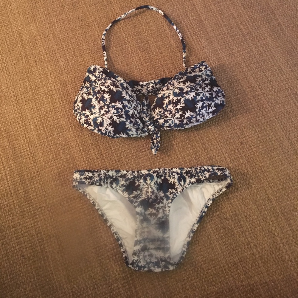 Isolda Swimsuit (Never worn!)