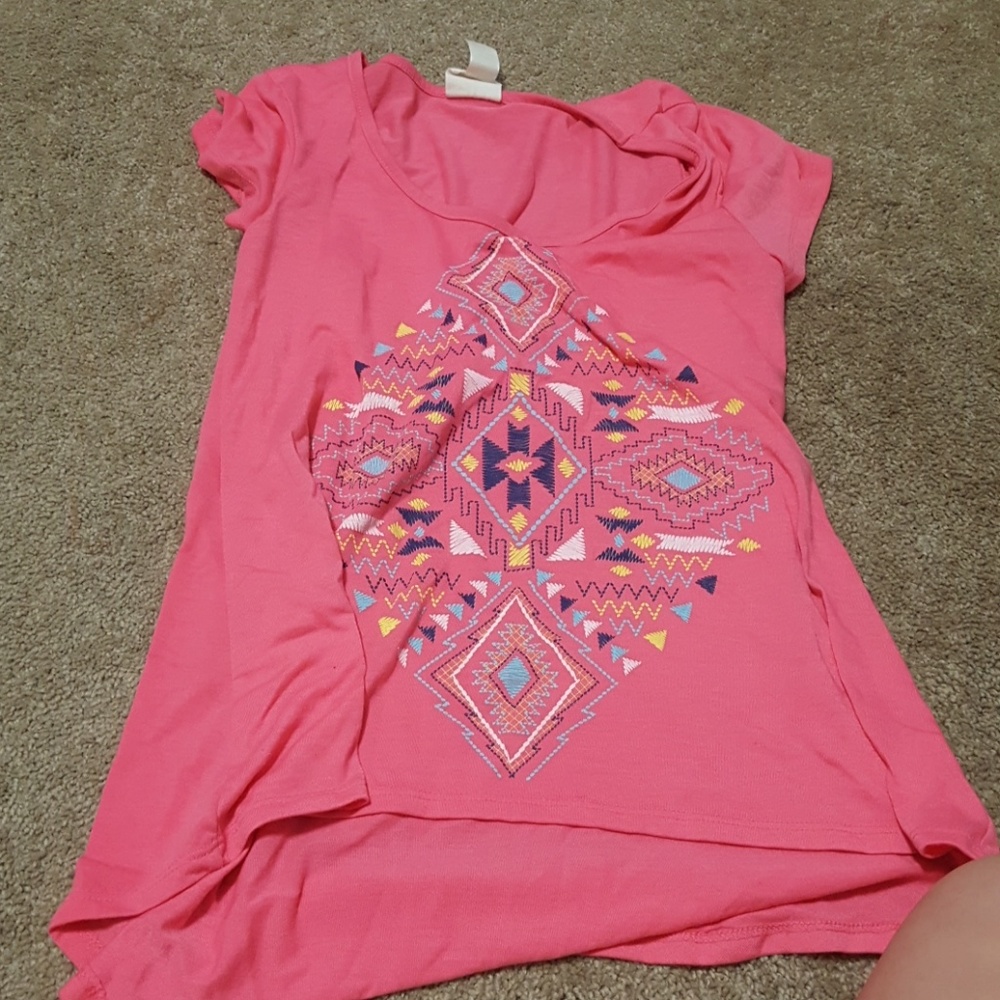 pink patterned shirt