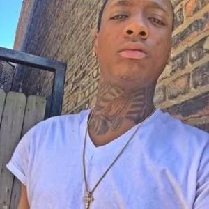 Meet your Posher, Clarence