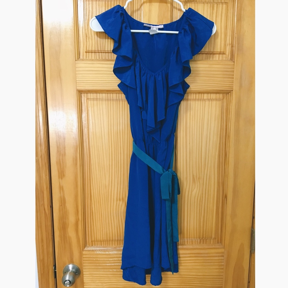 V-neck Sapphire color dress - size 4