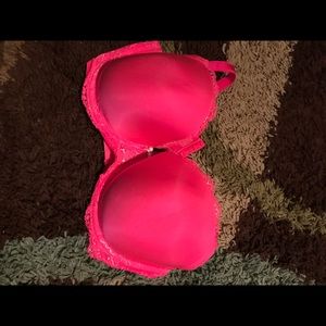 Vs bra