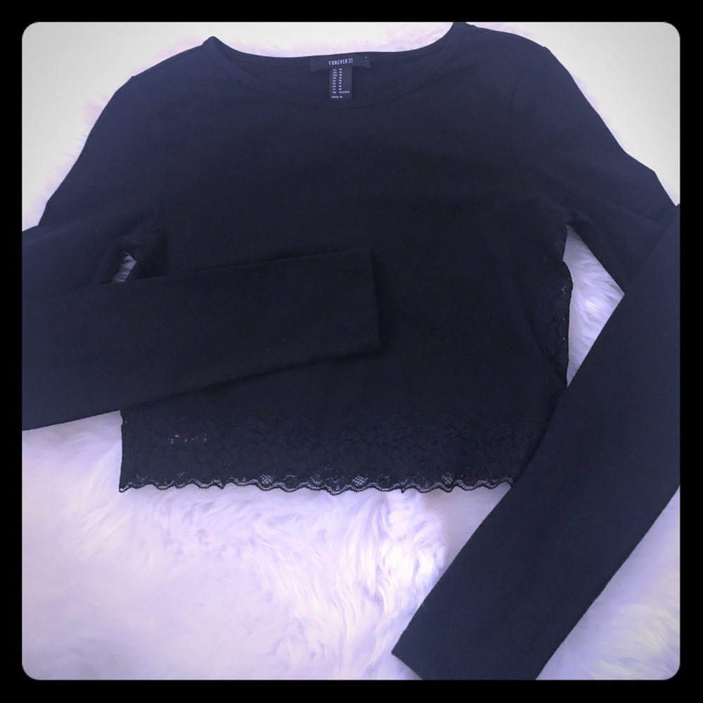 Black lace long sleeve crop top