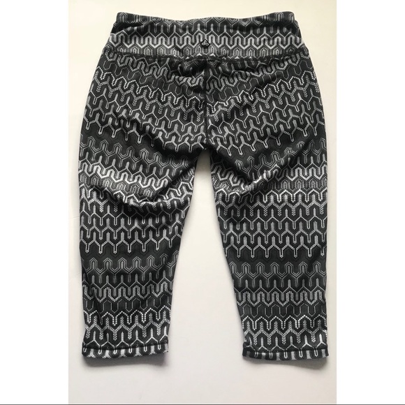 PrAna Capri Leggings Size Small - Picture 2 of 5