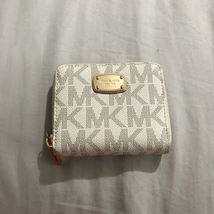 Michael Kors wallet