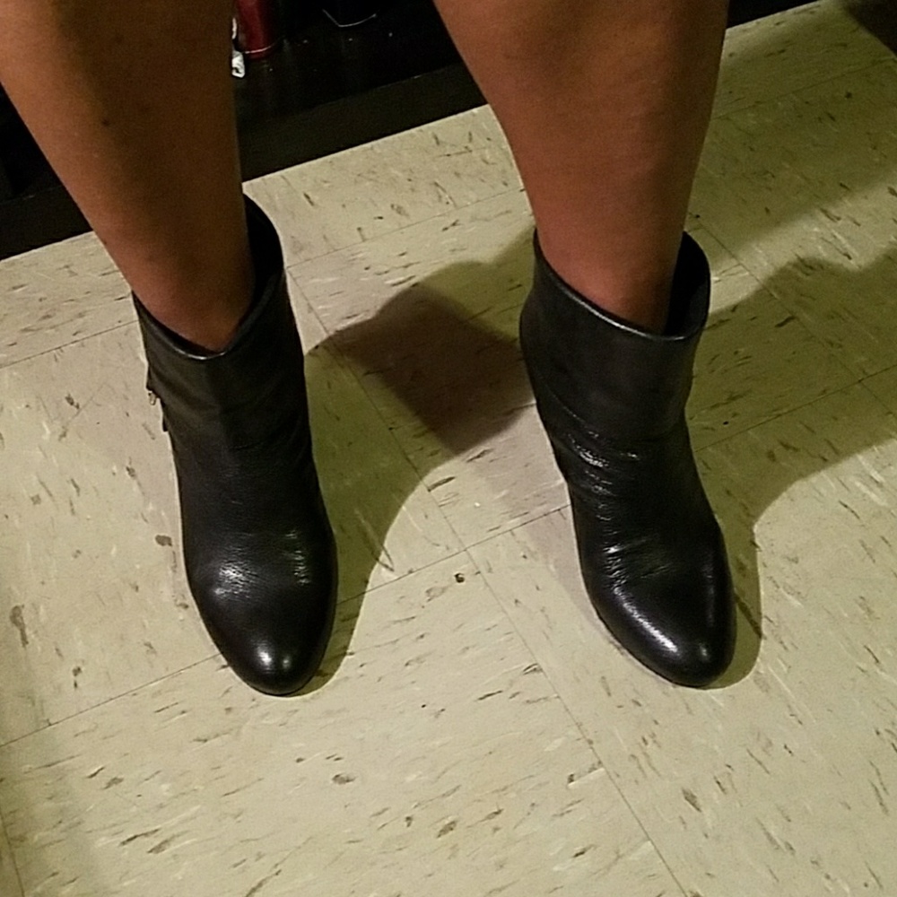 Black wedge booties size 9 nwot
