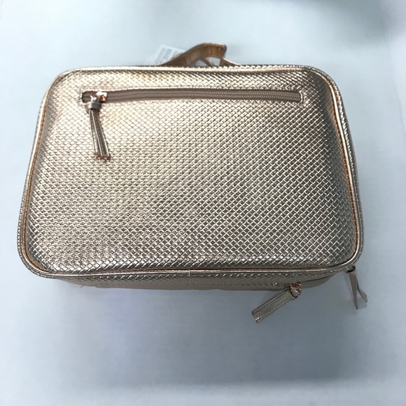 🔥Sale🔥Fashion make up bag Rose Gold nwt - Picture 6 of 8