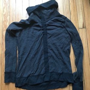 Lululemon reversible sweatshirt