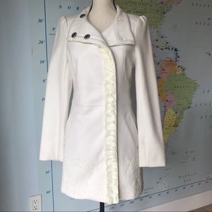 ❌SOLD❌Bebe winter white coat ribbon and lace