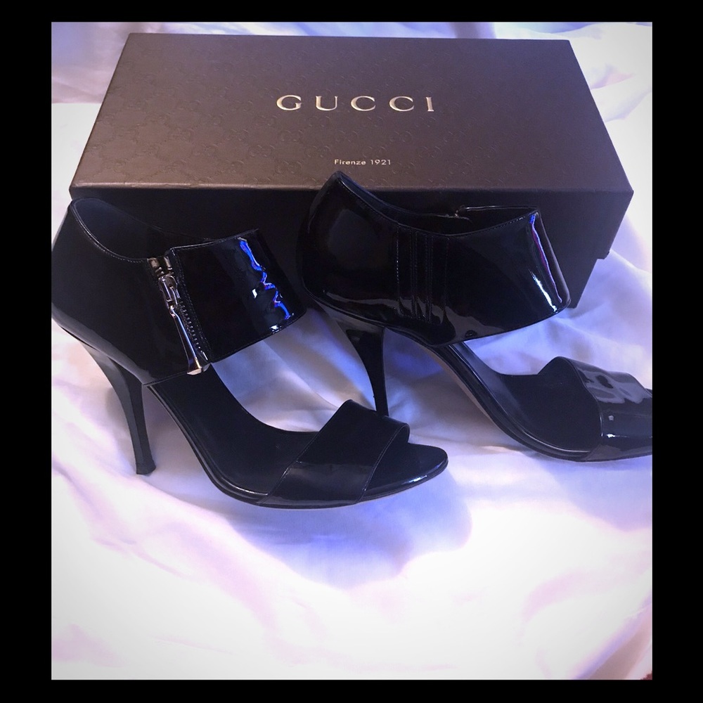 Gucci Patent Sandals