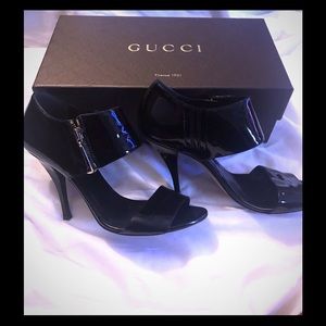 Gucci Patent Sandals