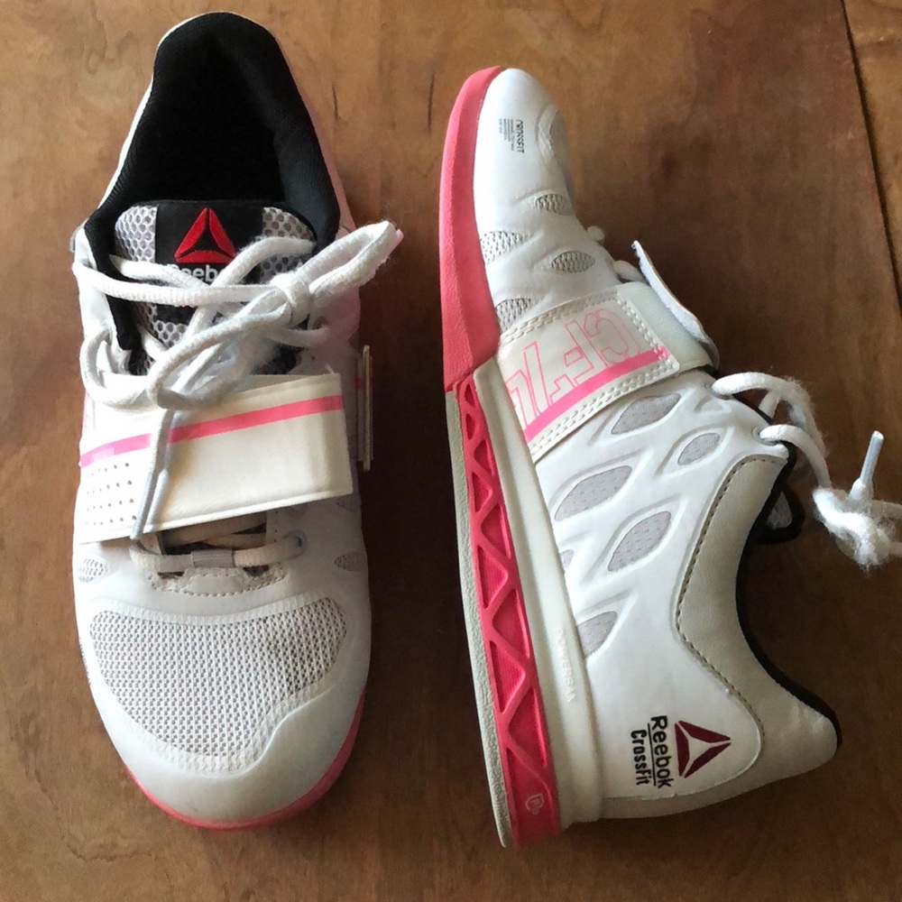 Reebok CrossFit lifters