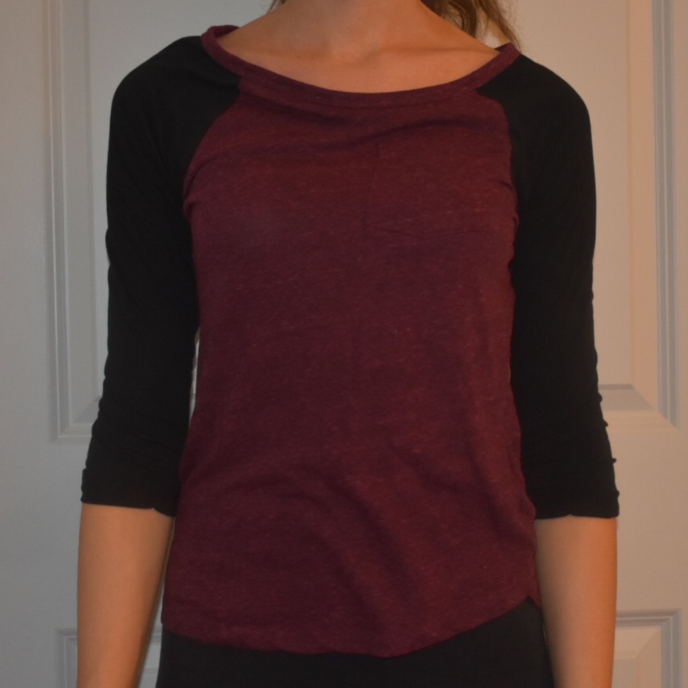 Baseball tee