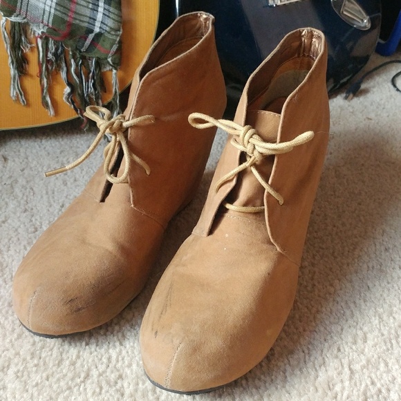 Boot heels - Picture 2 of 4