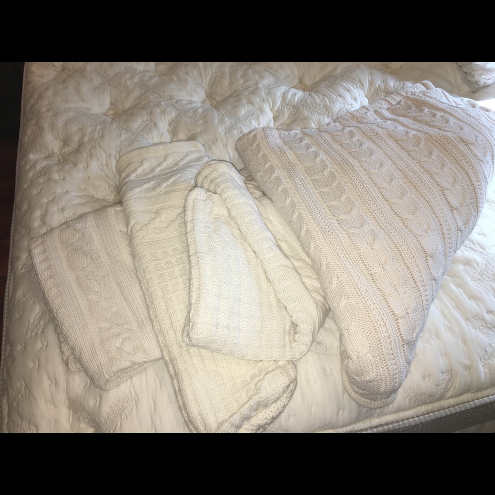 Bedding & Throw