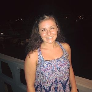 Meet your Posher, Megan