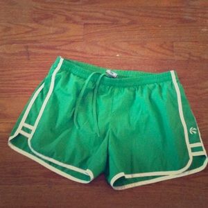 Sport short with built-in panty
