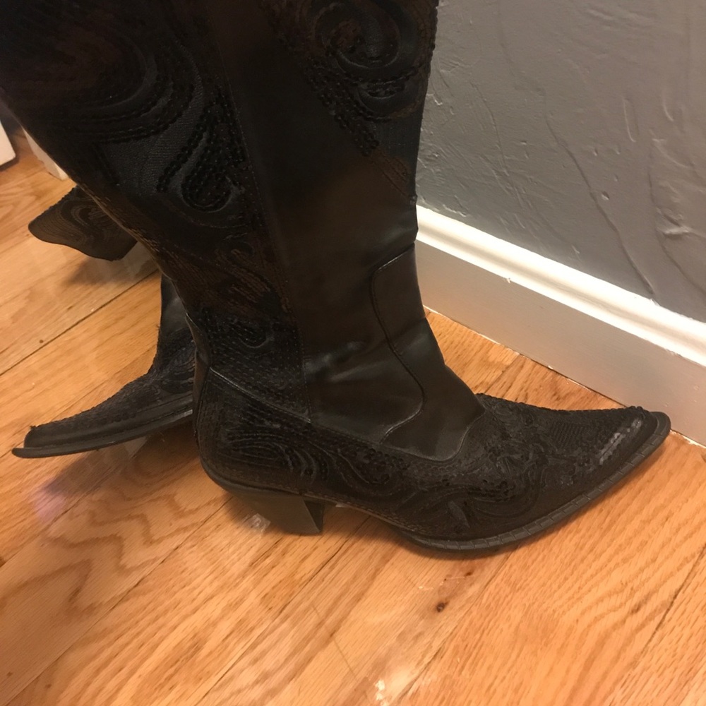 Black sequin Cowboy Boots size 9