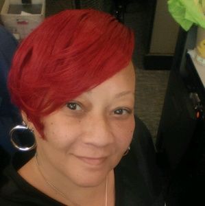 Meet your Posher, Dana