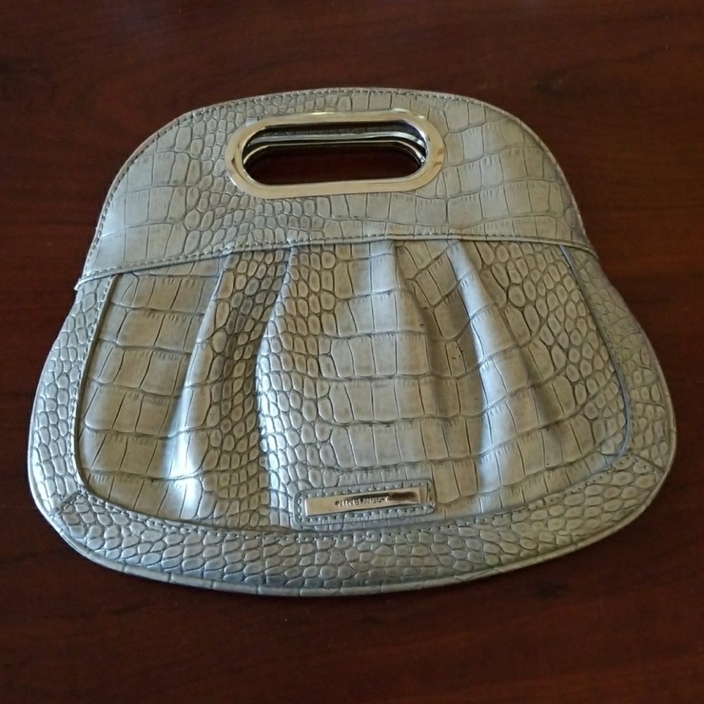NINE WEST clutch!