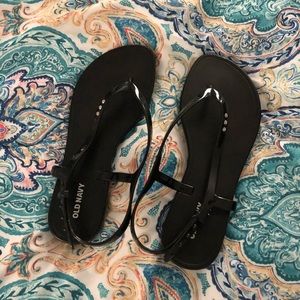 {Cute Black old navy Sandals}