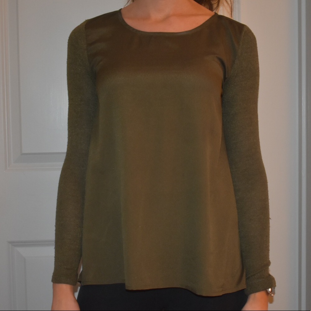 Long sleeve sweater