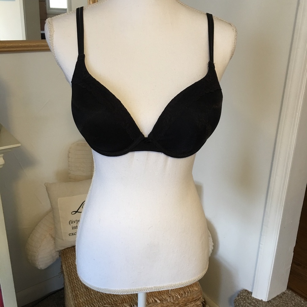 Black push up