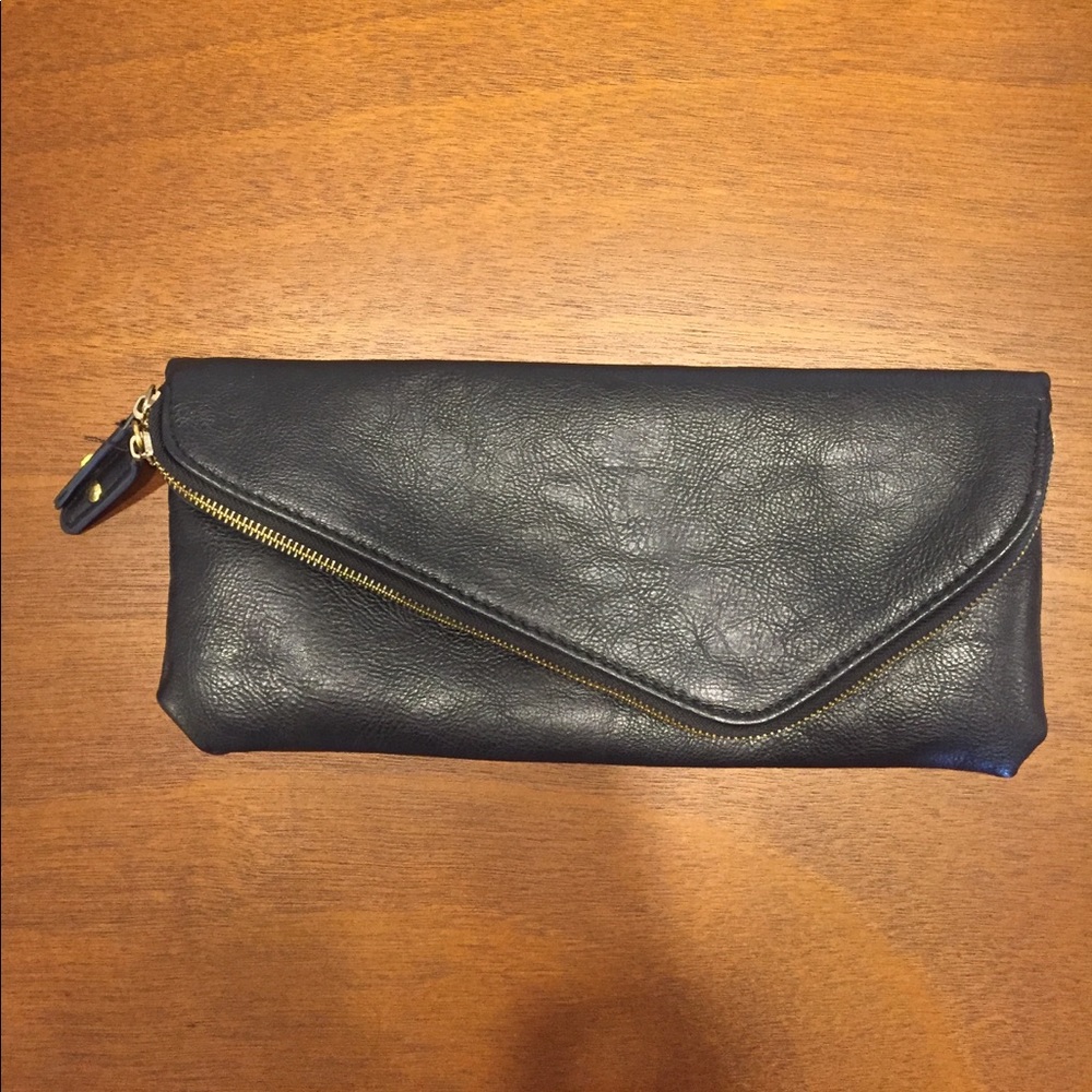 Black Clutch