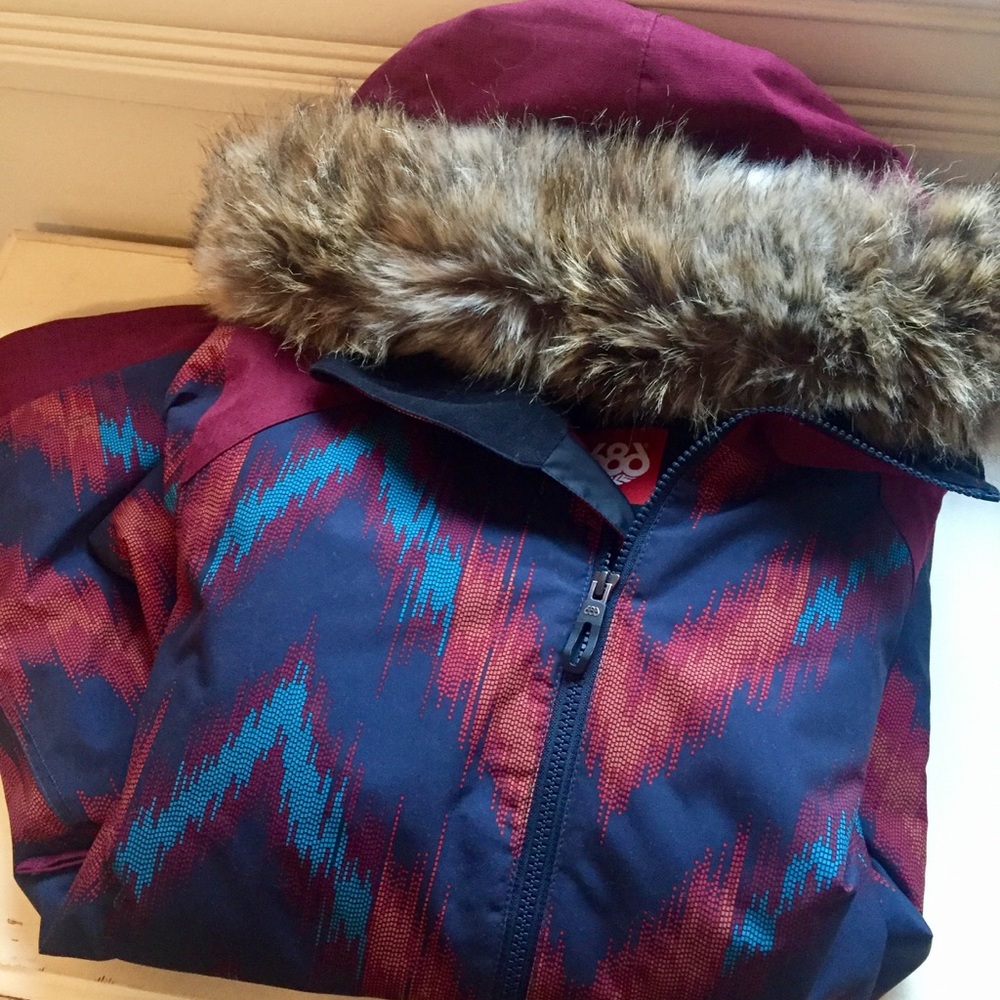 NWT 686 Women's Ikat Aerial Snowboarding Jacket