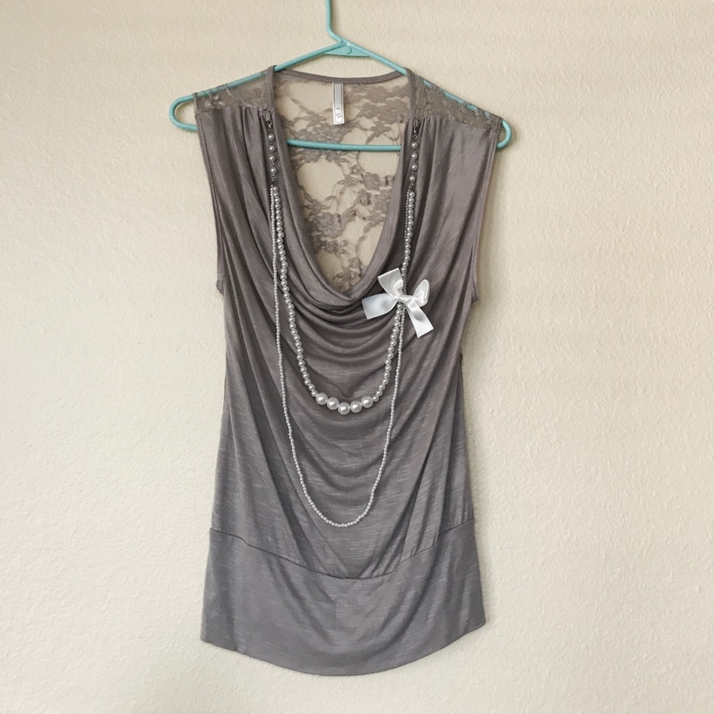 Beads attached, can be removed. Lace back