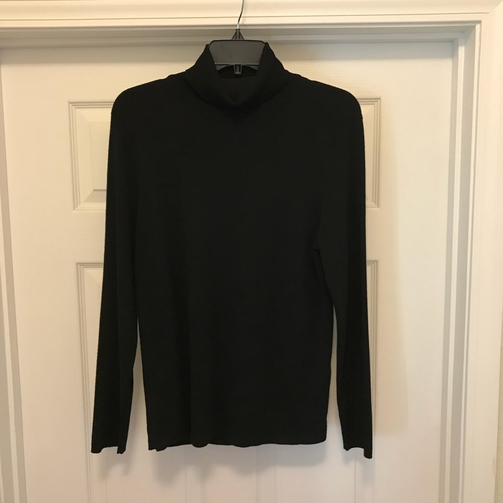 Chicos Black Turtle Neck sz 2 (Large, 12)