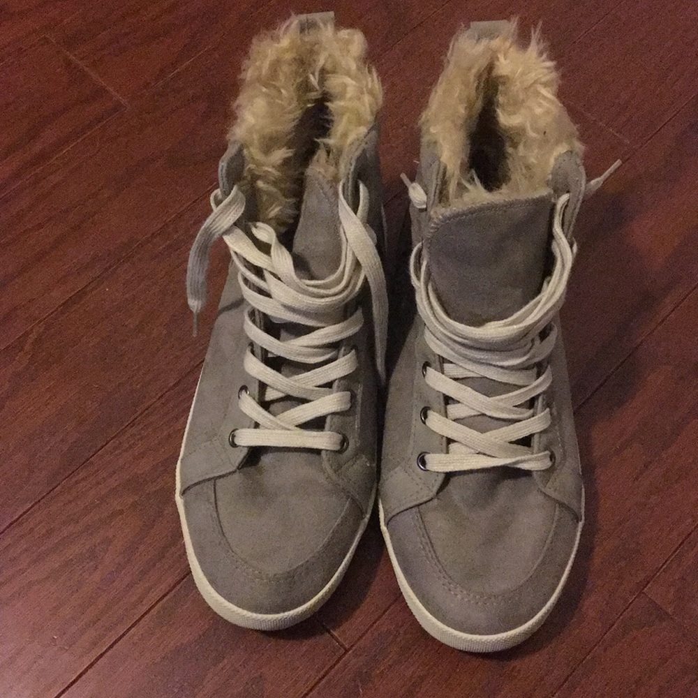 HM Divided Sneakers
