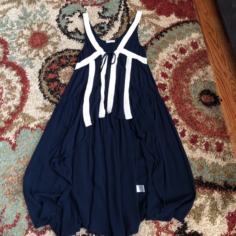 High low Navy and Ivory Duster