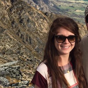 Meet your Posher, Lisa