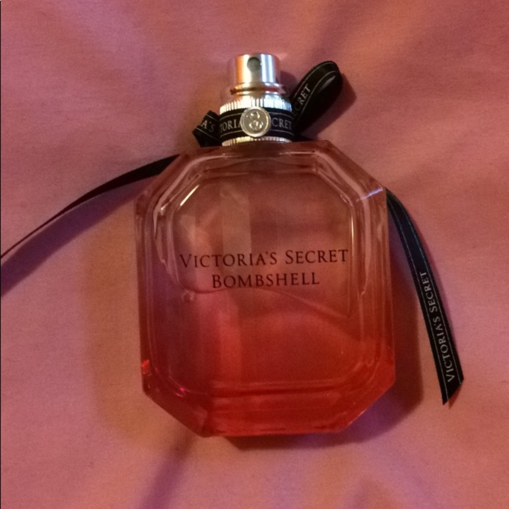 Victoria's Secret Bombshell