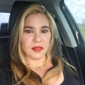 Meet your Posher, Zumy